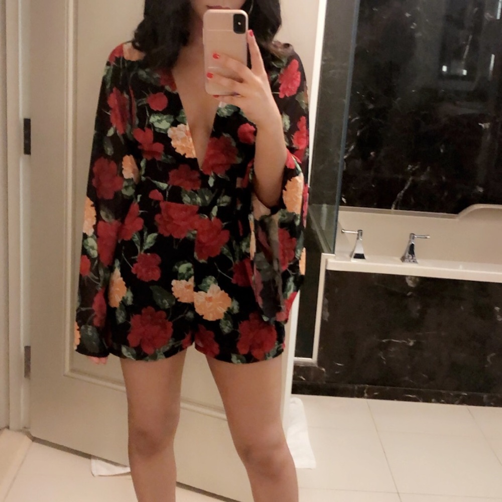 Missguided Floral Deep-V Cut Romper-Bell Sleeves